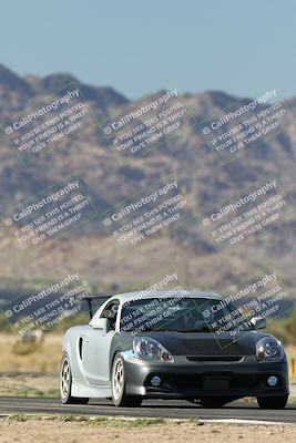 media/Oct-24-2025-Doghouse Garage (Fri) [[783d2ff07a]]/3-Intermediate/Session 2 (Turns 16 and 17 Exit)/